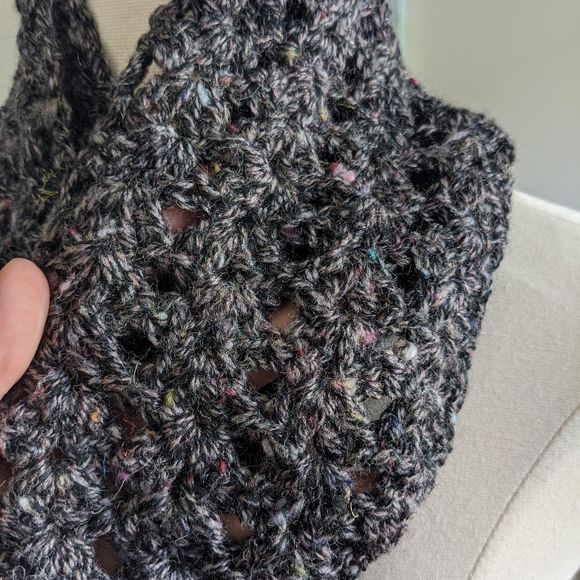 Infinity Scarf - Dark Gray - Picture 2 of 4